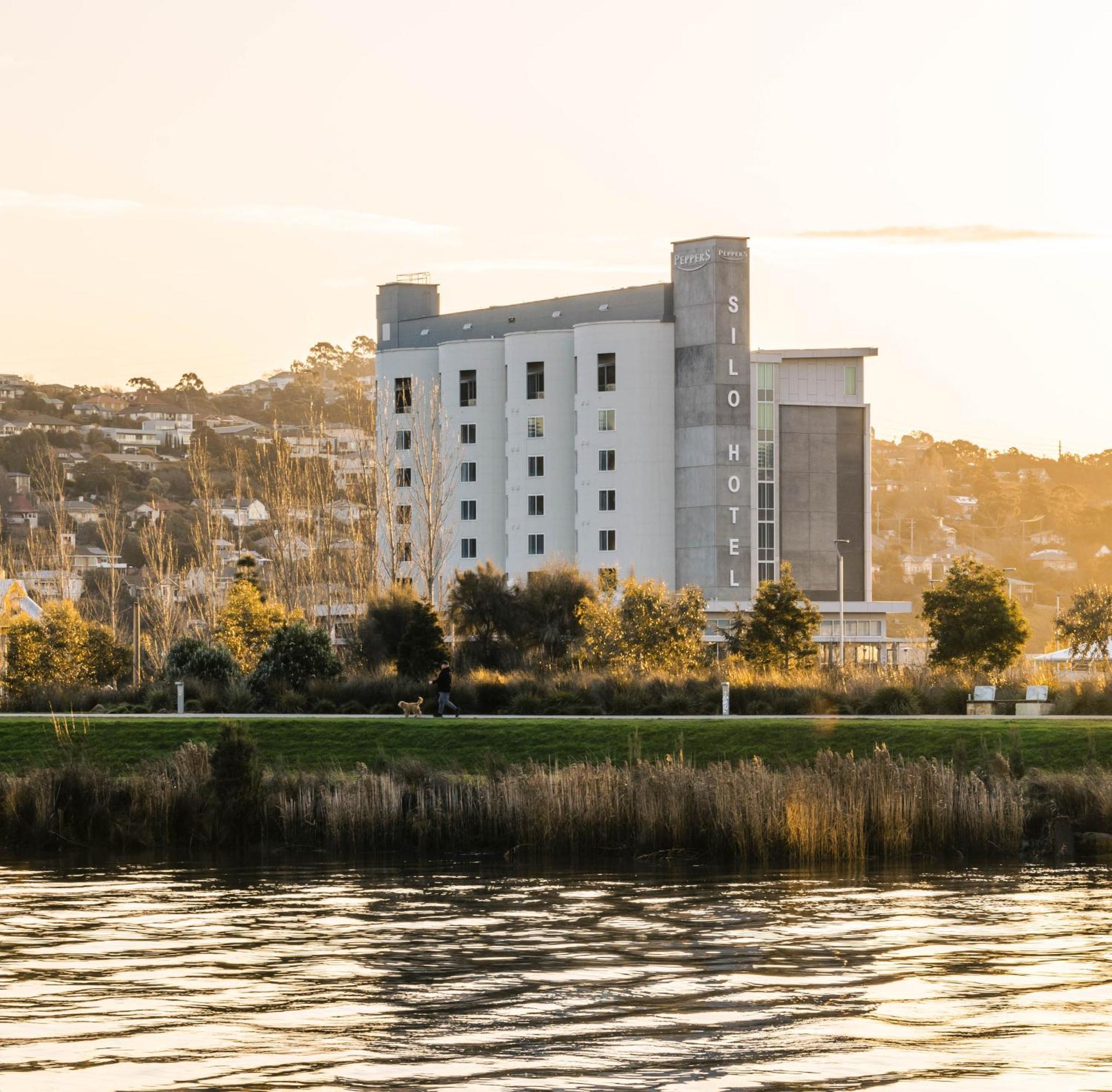 派珀希洛酒店 朗塞斯顿 外观 照片 The Silo Hotel
